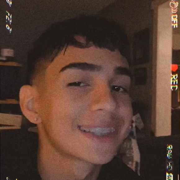 Meet your Posher, Not - Picture 1 of 1